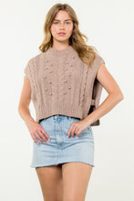 Load image into Gallery viewer, Sleeveless Cable Knit Top
