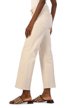 Load image into Gallery viewer, KUT Charlotte High Rise Wide Leg Ecru Jeans
