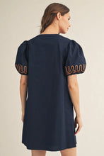 Load image into Gallery viewer, Short Puff Sleeve Embroidered Shift Dress
