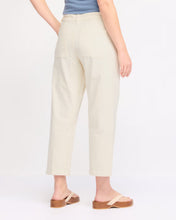 Load image into Gallery viewer, KUT Ashton Front Tie Pants - Ecru
