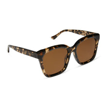 Load image into Gallery viewer, DIFF - Meredith Espresso Tort + Brown Polarized Sunglasses
