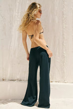 Load image into Gallery viewer, FP Staycation Lounge Pant
