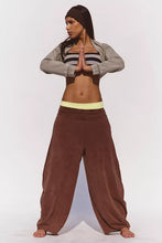 Load image into Gallery viewer, FP Hot Shot Easy Pants
