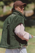 Load image into Gallery viewer, FP Scout It Out Vest
