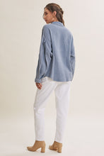 Load image into Gallery viewer, Mineral Washed Double Gauze Pocket Pullover
