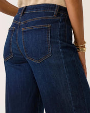 Load image into Gallery viewer, KUT Maya High Rise Fab Ab Wide Leg - Angelically
