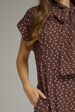 Load image into Gallery viewer, Polka Dot Short Sleeve Midi Dress
