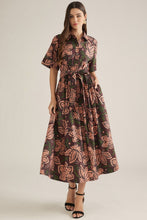 Load image into Gallery viewer, Burgundy Short Sleeve Floral Print Midi Dress
