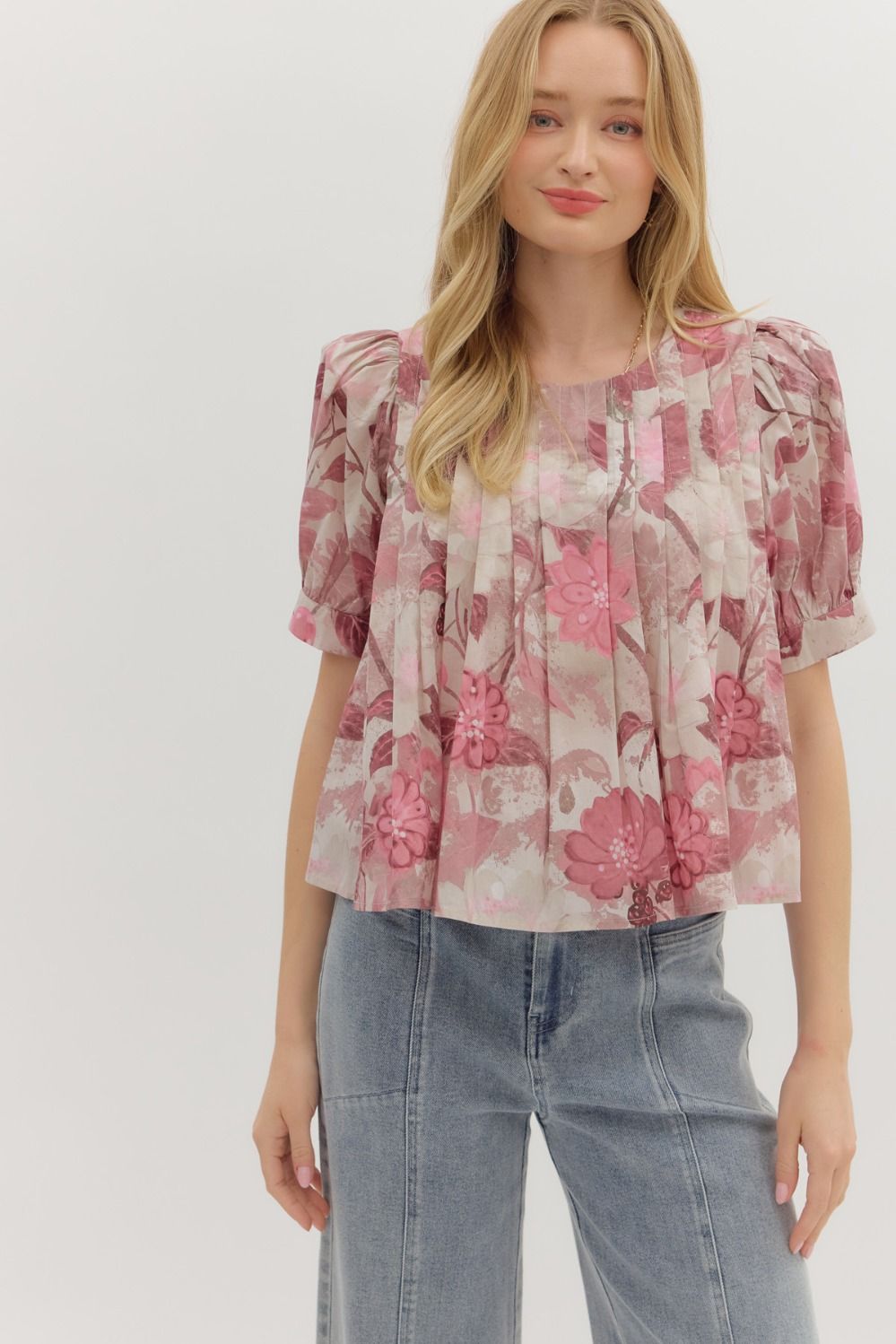 Rosey Floral Short Sleeve Puff Pleated Top