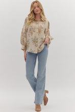 Load image into Gallery viewer, Long Sleeve Floral Button Down Top
