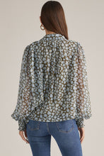 Load image into Gallery viewer, Blue Leopard Print Balloon Sleeve Self Tie Neck Top
