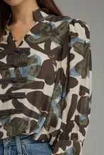 Load image into Gallery viewer, Floral Print Long Sleeve V Neck Blouse
