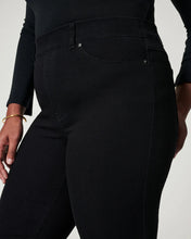 Load image into Gallery viewer, SPANX Flare Jeans - Clean Black
