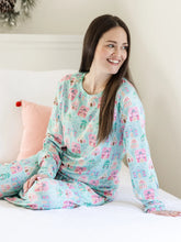 Load image into Gallery viewer, Annie Holiday Pajama Pant Set
