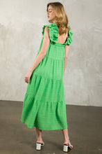 Load image into Gallery viewer, Kelly Green Textured Tiered Maxi Dress
