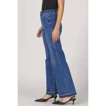 Load image into Gallery viewer, Holly Super High Rise Wide Hem Straight Jeans - Summerville

