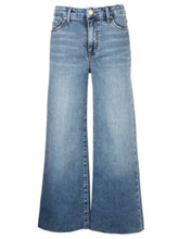 Load image into Gallery viewer, KUT Meg High Rise Wide Leg Raw Hem - Family
