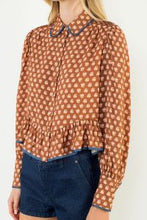 Load image into Gallery viewer, Long Sleeve Floral Pattern Button Down
