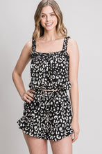Load image into Gallery viewer, Animal Print Bubble Top
