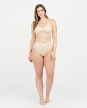 Load image into Gallery viewer, SPANX Undie-tectable® Thong
