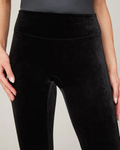 Load image into Gallery viewer, SPANX Black Velvet Leggings
