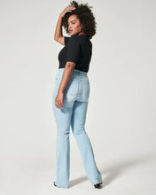 Load image into Gallery viewer, SPANX Flare Jeans - Retro Light Wash
