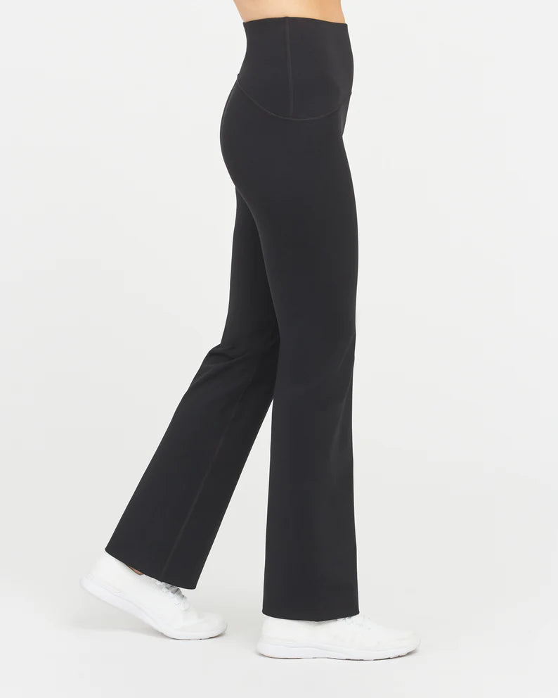 SPANX Booty Boost Flare Yoga Pants