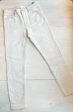 Load image into Gallery viewer, Vintage Conrad Ankle Jean
